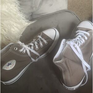 NEVER WORN GOT TO BIG OF SIZE